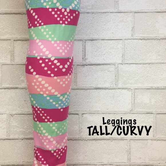 LuLaRoe Pants - LuLaRoe Tall & Curvy Leggings NWT